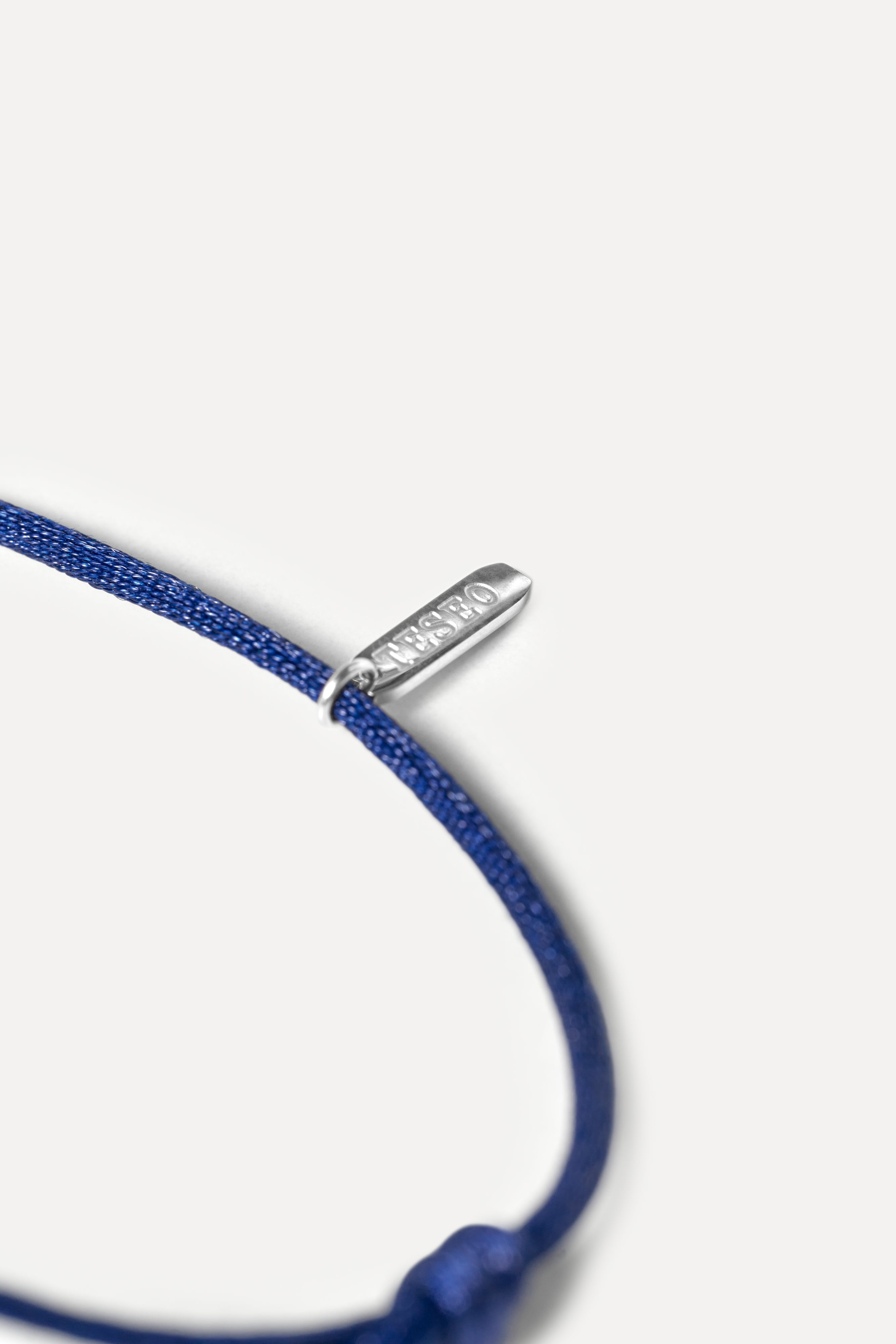 Pulsera de Cordón – Orbe Lapis (Plata)