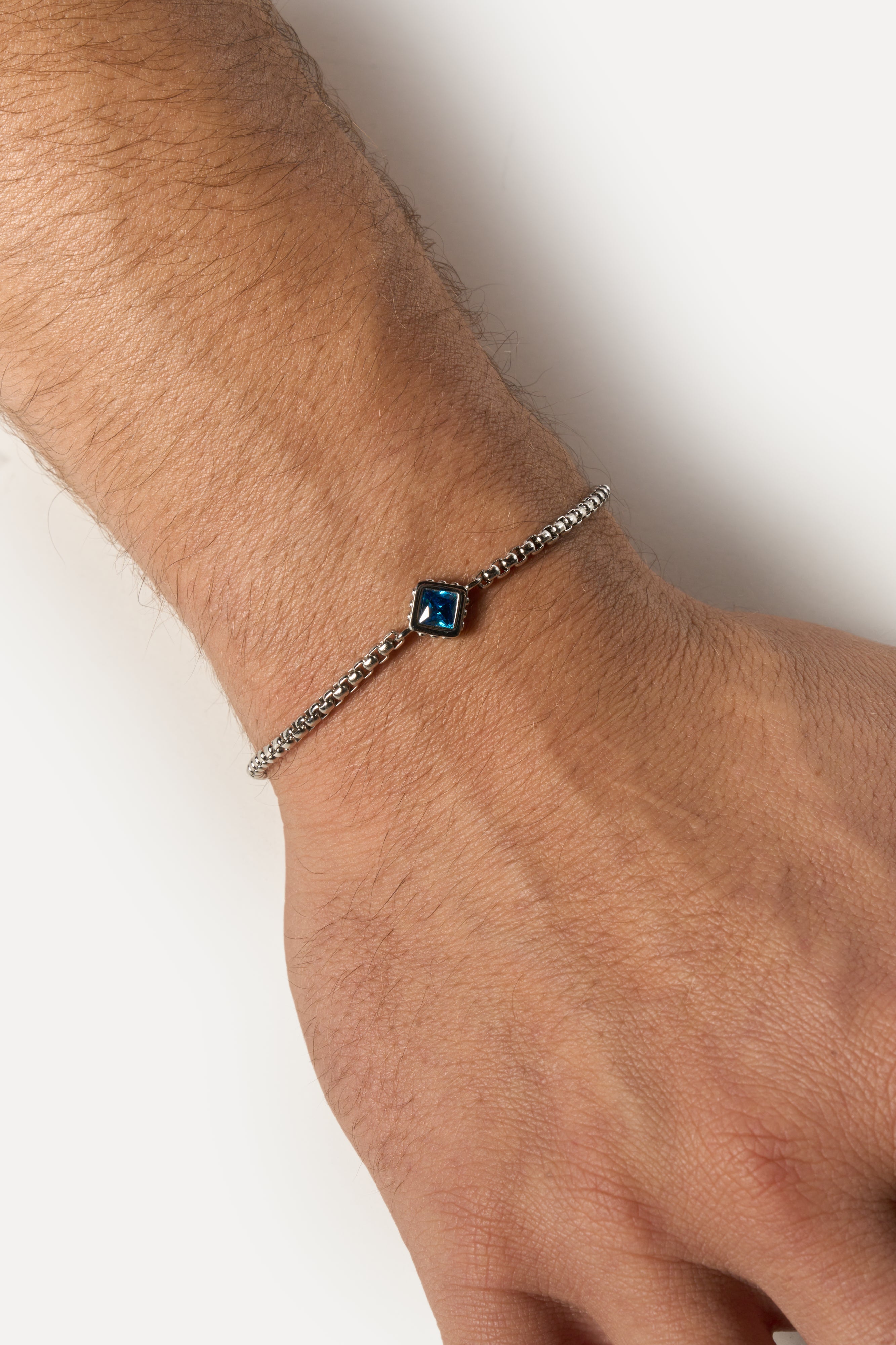 Pulsera de cadena – Topacio azul (Plata)