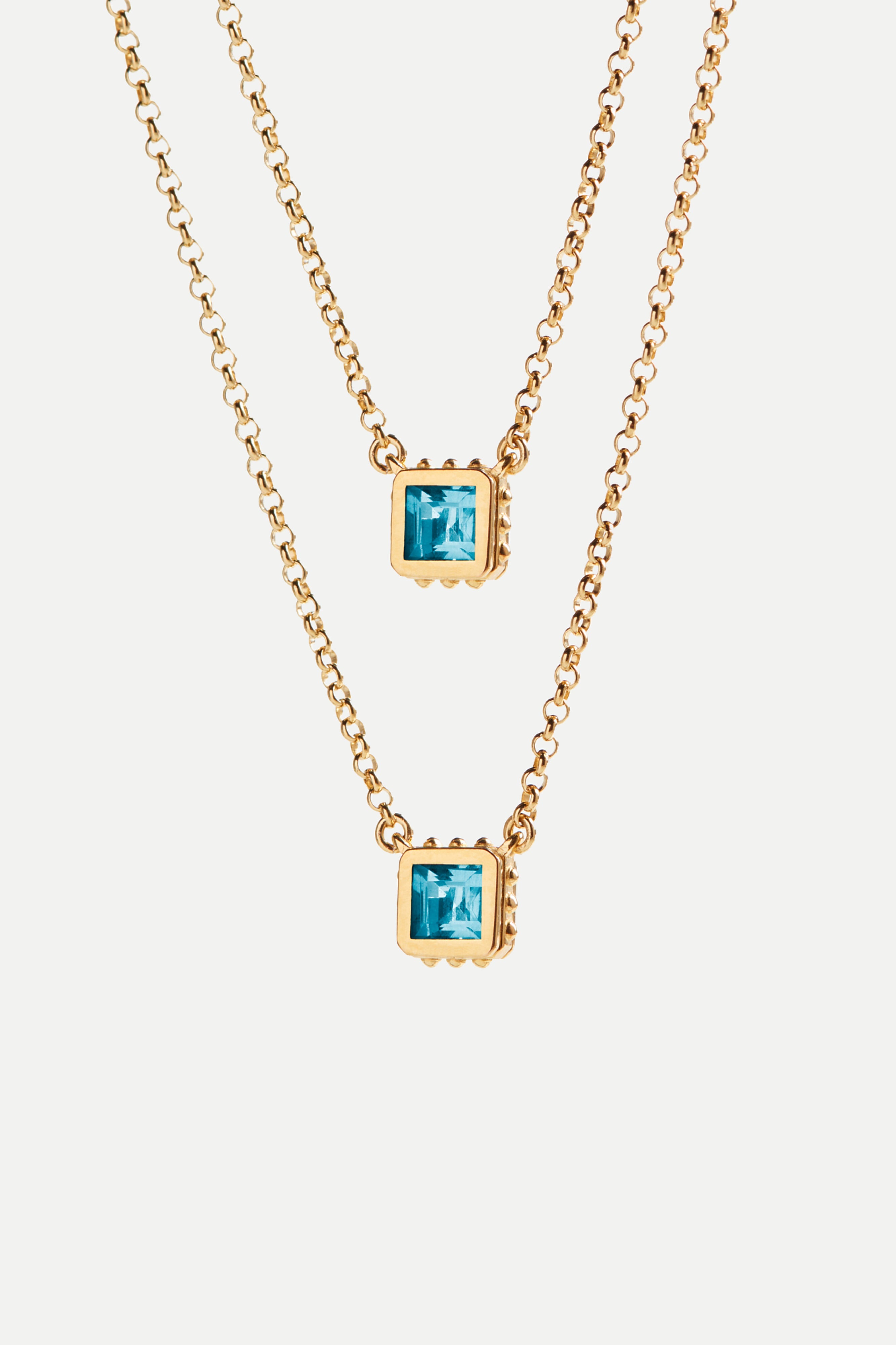 Escapulario – Topacio azul (Oro)
